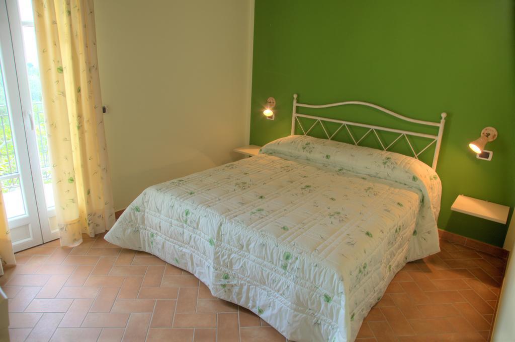 Agriturismo Ada Musso Ss Diano Borello エクステリア 写真