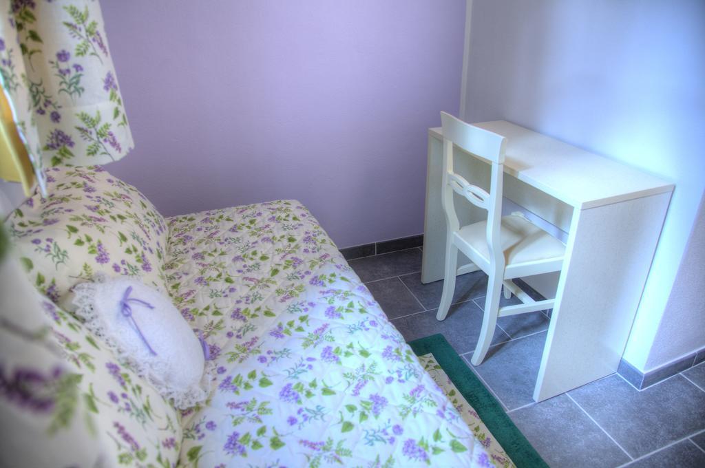 Agriturismo Ada Musso Ss Diano Borello エクステリア 写真